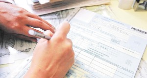 Больничные листы по гриппу и ОРВИ предлагают оплачивать полностью за первые 10 календарных дней Больничные листы по гриппу и ОРВИ предлагают оплачивать полностью за первые 10 календарных дней