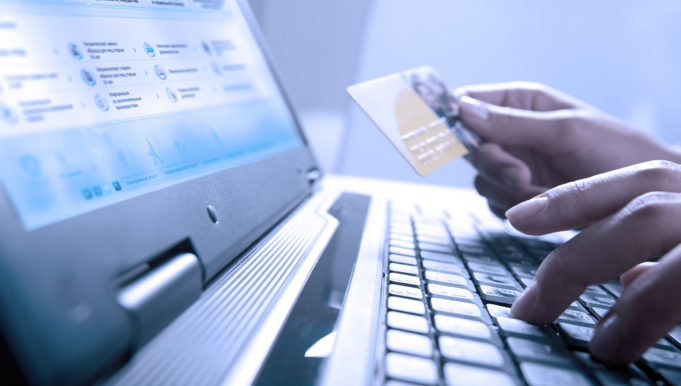 Получить услуги Банка России можно будет на портале госуслуг Получить услуги Банка России можно будет на портале госуслуг