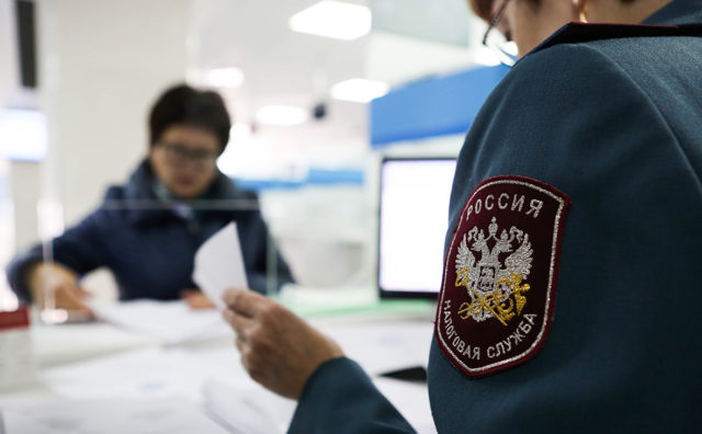 Спецоператоры мешают главбухам сдать годовую отчетность