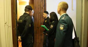 До 3000 рублей предлагается увеличить пороговую сумму задолженности по страховым взносам До 3000 рублей предлагается увеличить пороговую сумму задолженности по страховым взносам