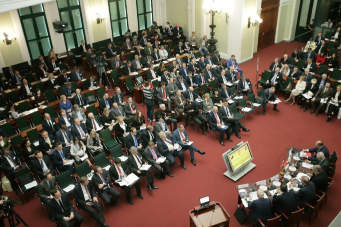 Налоговый кодекс пугает бизнес подвижностью Налоговый кодекс пугает бизнес подвижностью