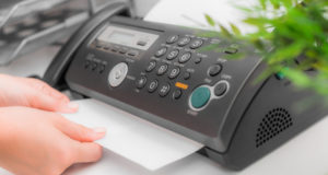 НДС нельзя принять к вычету на основании счета-фактуры, подписанного факсимильной подписью НДС нельзя принять к вычету на основании счета-фактуры, подписанного факсимильной подписью