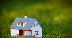 Разъяснен порядок расчета срока владения вновь образованным земельным участком при исчислении НДФЛ Разъяснен порядок расчета срока владения вновь образованным земельным участком при исчислении НДФЛ