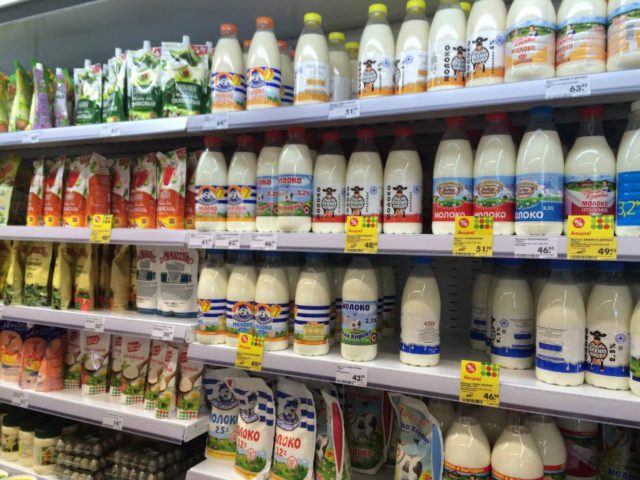 Россельхознадзор опроверг сообщения о повышении цен на молочную продукцию