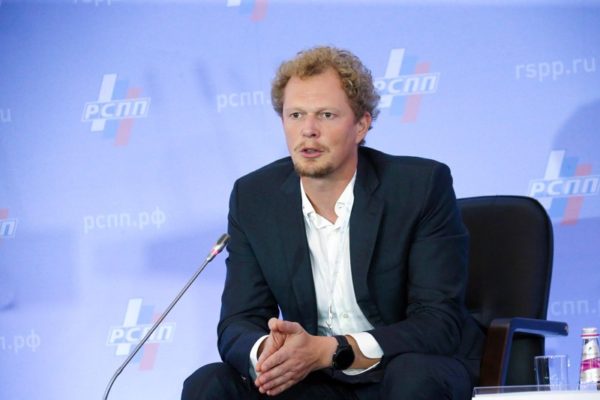 Глава ФНС решил помочь бухгалтерам заполнить заявления на субсидию