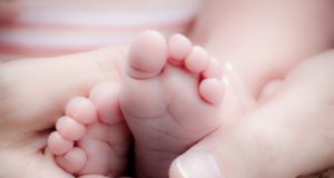 Выплаты на детей в условиях пандемии: кому положены, в каком размере и как их получить Выплаты на детей в условиях пандемии: кому положены, в каком размере и как их получить