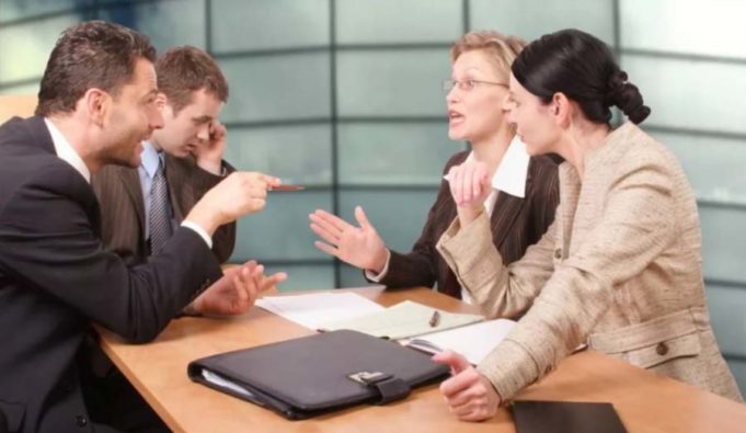 Комиссию по трудовым спорам лишат права взыскивать с работодателей зарплатные долги Комиссию по трудовым спорам лишат права взыскивать с работодателей зарплатные долги.